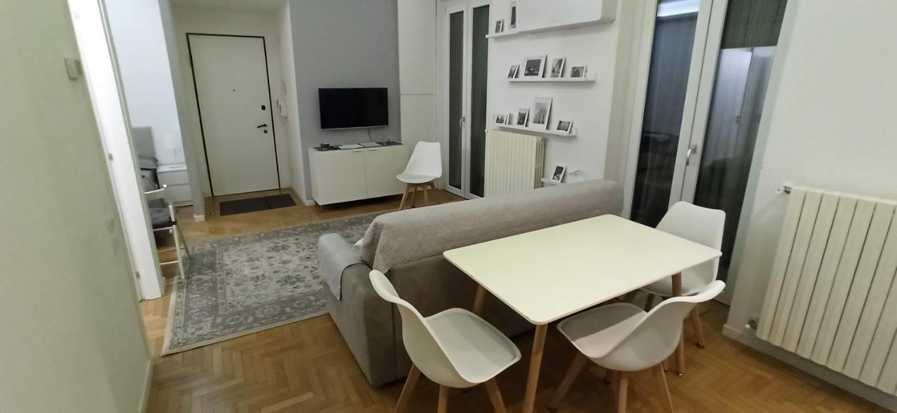 Appartamento Luxury House Lupetta 3 Milano Esterno foto