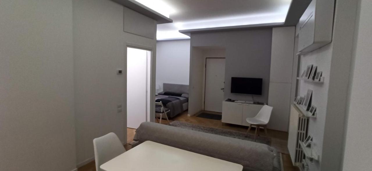 Appartamento Luxury House Lupetta 3 Milano Esterno foto